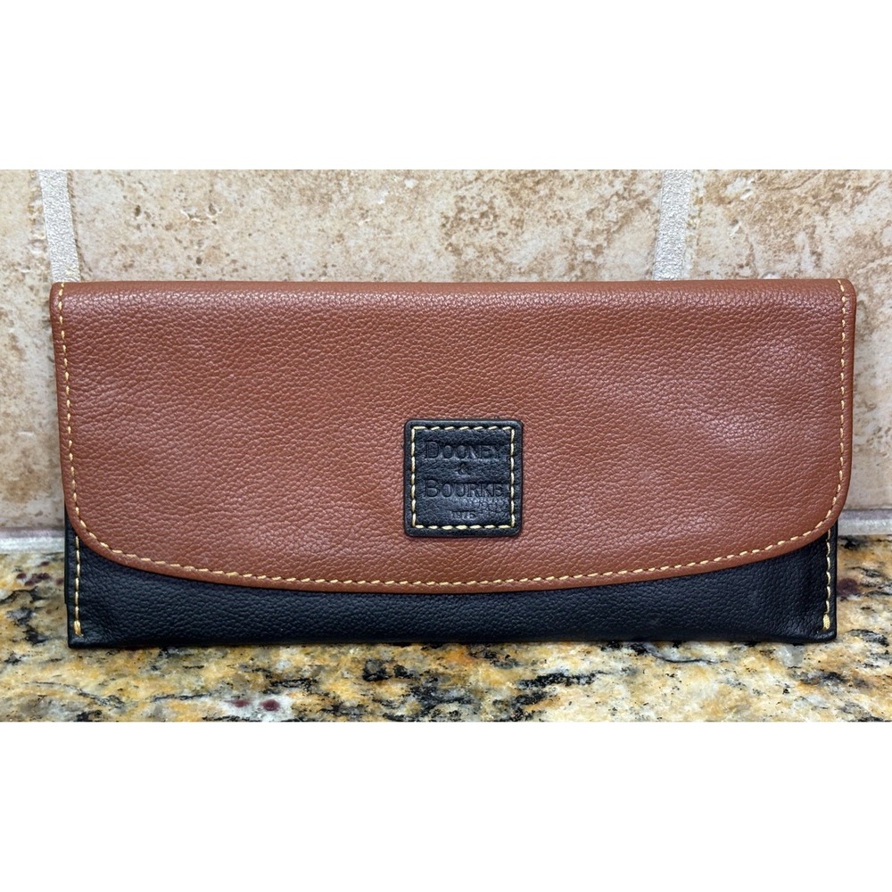 Dooney & Bourke Pebble Grain Leather Continental Wallet Bifold Clutch Brown Red